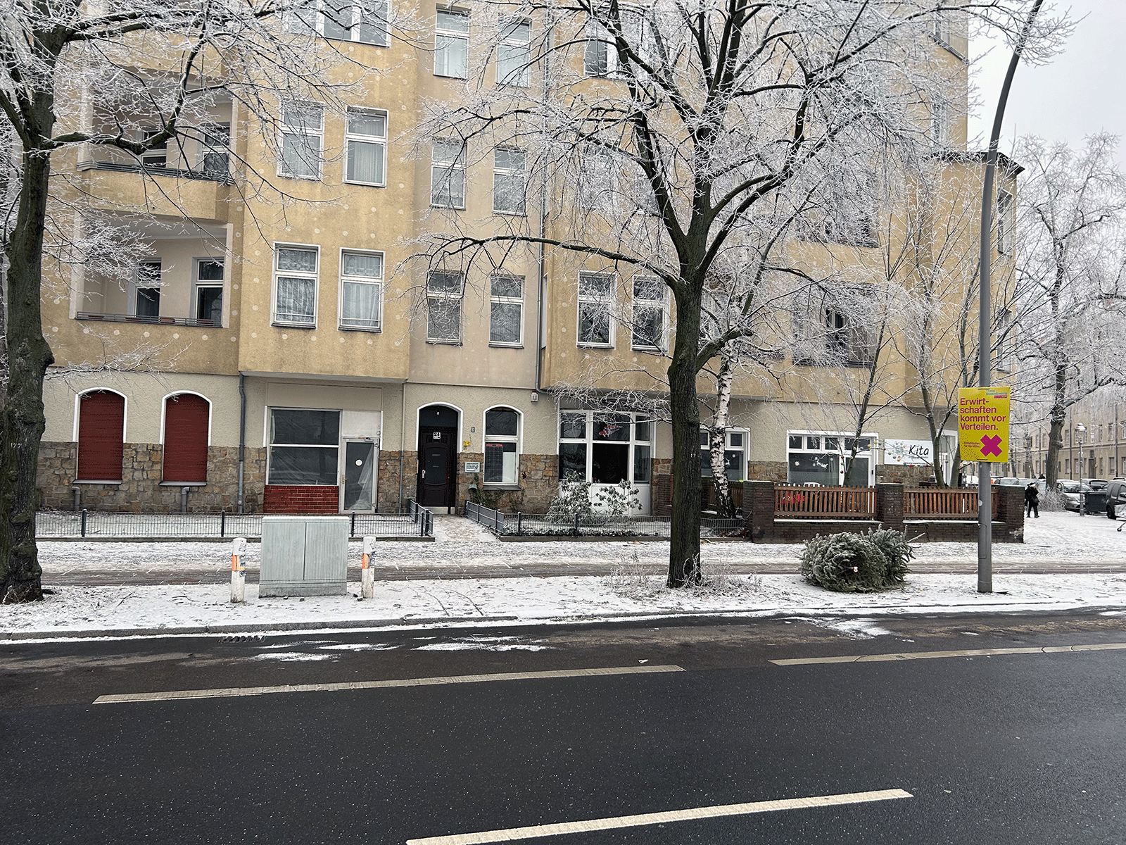 Foto Praxisansicht Straßenseite